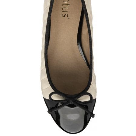 Lotus Ivy Cream Black Quilted Shoes